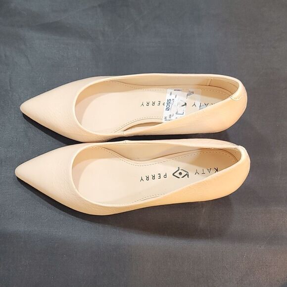 BRAND NEW KATY PERRY LOW HEEL WOMEN'S PUMP - Picture 6 of 16